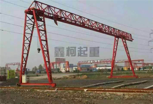 橋式起重機(jī) 橋式起重機(jī)